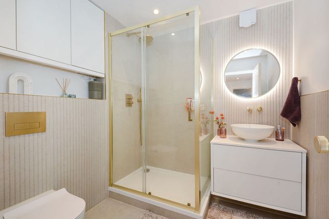 1, Grantham Court, Southwark photo 4