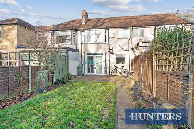 Thumbnail Terraced house for sale in Windsor Avenue, Cheam, Sutton