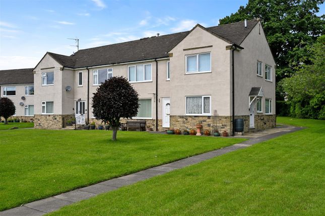 Thumbnail Flat for sale in Tranfield Close, Guiseley, Leeds
