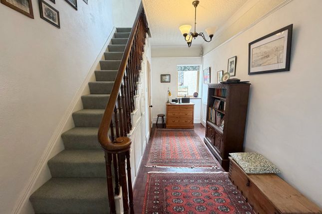Pentwyn House, Station Road, Abergavenny photo 4