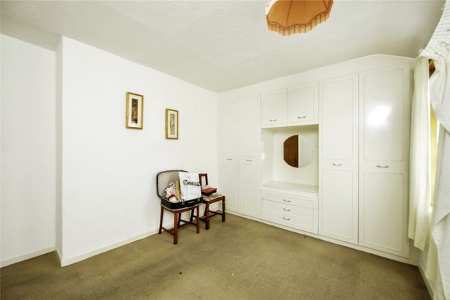 24, Vernon Road, Barnsley photo 4