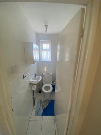 End terrace house to rent in Gregory Road, Southall UB2 4Pp