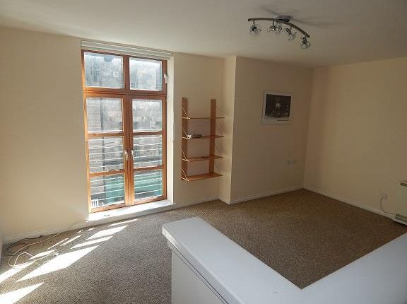 Find 2 Bedroom Flats To Rent In Exchange Street Dundee Dd1