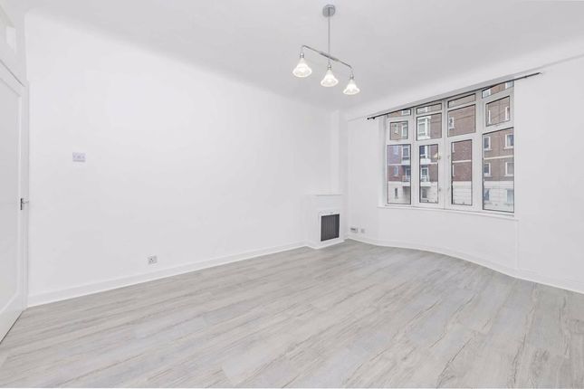 Thumbnail Flat to rent in Grove End Road, London