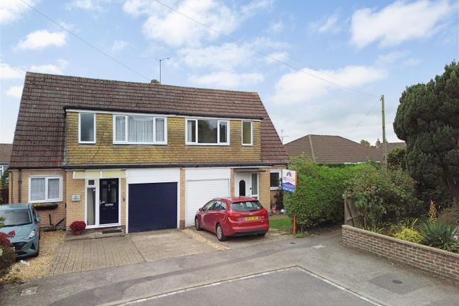 3-bed house on 7, Weywood Lane, Farnham, £425,000