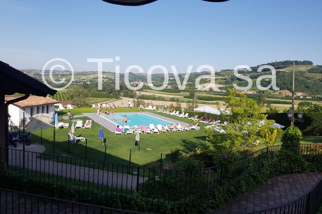 Hotel/guest house for sale in 14050, San Marzano Oliveto, Italy