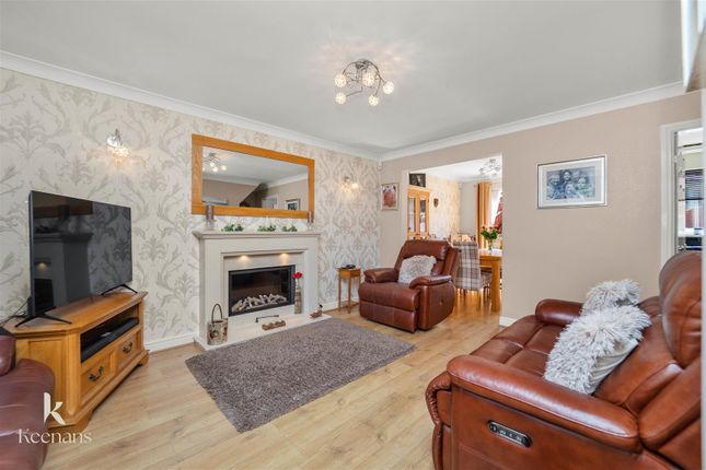 22, Dalglish Drive, Blackburn photo 2