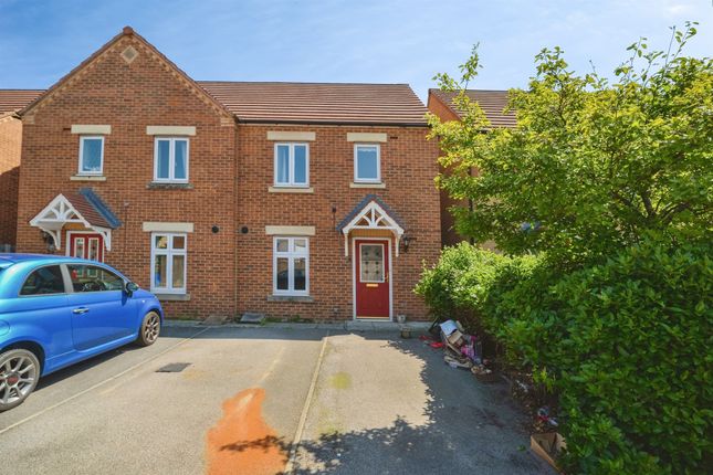 3-bed house on 15, Red Admiral Close, Stockton-On-Tees, £105,000