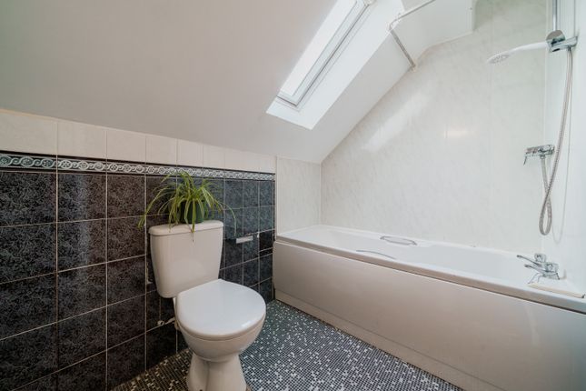 Flat 12, Lowry House, Flat 12, Lowry House, Manchester photo 5