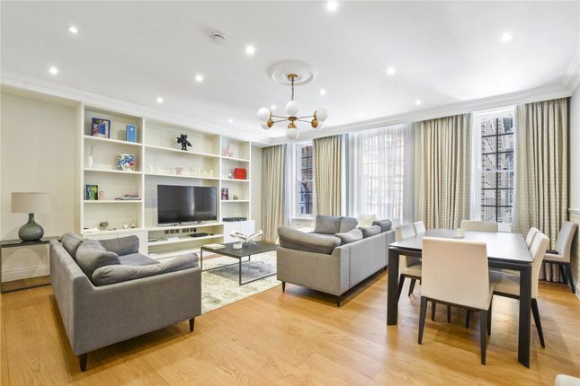 Flat to rent in Stratton Street, Mayfair