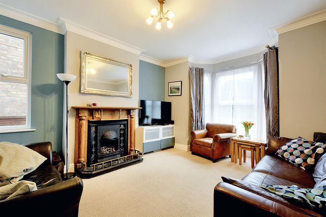 Sitting Room_1.Jpg