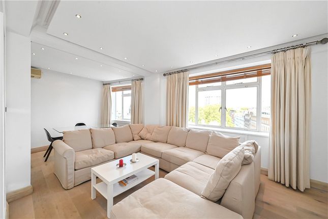 Thumbnail Flat for sale in Lowndes Street, London