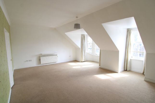 Flat G, 108, Commercial Street, Dundee photo 2