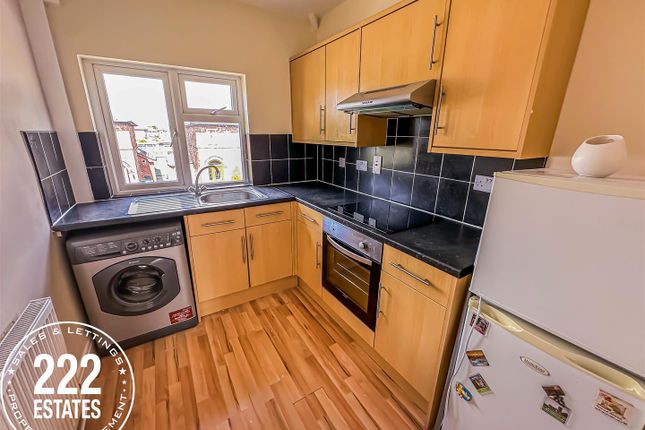 47a, First Floor Flat, Henshall Avenue, Warrington photo 2