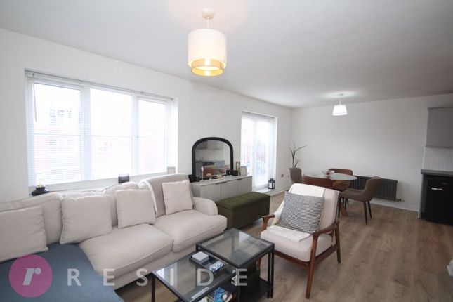Flat for sale in Jacob Bright Mews, Shawclough, Rochdale