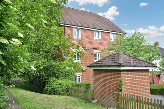 Flat for sale in Chater Close, Ashford