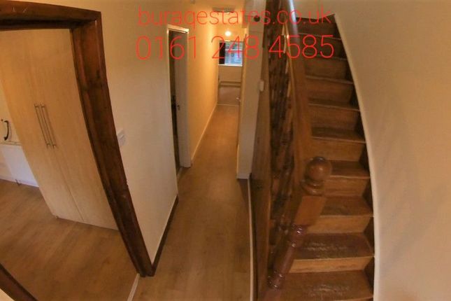 11 Clifton Avenue, Manchester photo 3