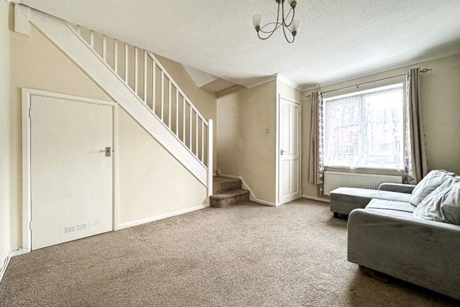 131, Redlake Drive, Taunton photo 3