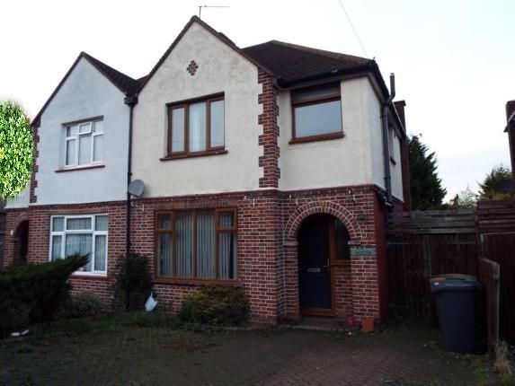 Thumbnail Semi-detached house for sale in Roman Road, Luton