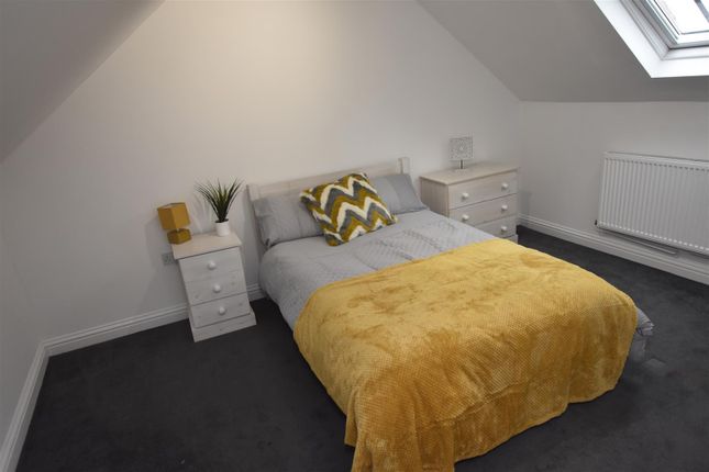 Room to rent in Powells Row, Worcester St. Johns, Worcester