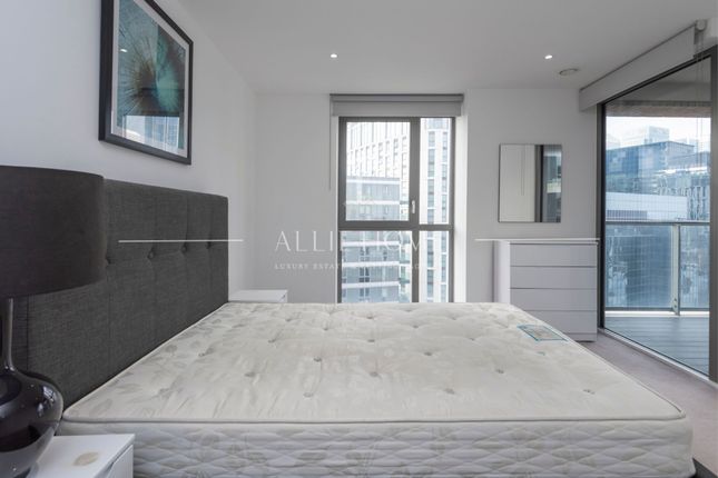 Flat to rent in East Ferry Road, Heritage Tower