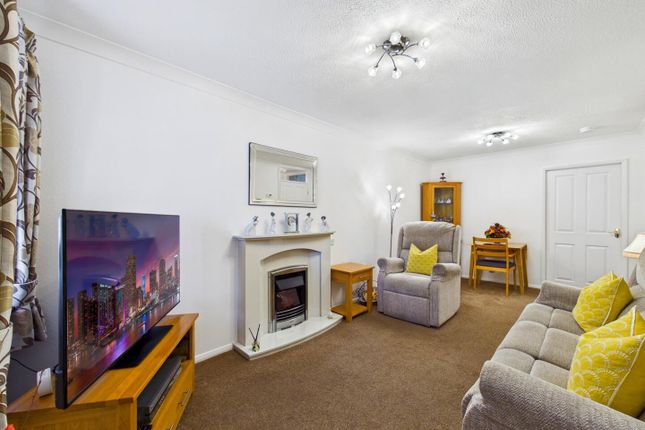 3, Lakeside Meadows, Pontefract photo 2