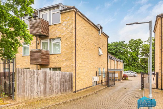 Thumbnail Flat for sale in Gaudin Court, 1 Elland Close, New Barnet