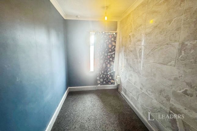Flat 3, 68, Main Ridge, Lincolnshire photo 4