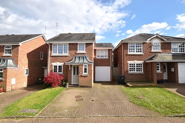 Thumbnail Detached house for sale in Kite Wood Road, Penn, High Wycombe