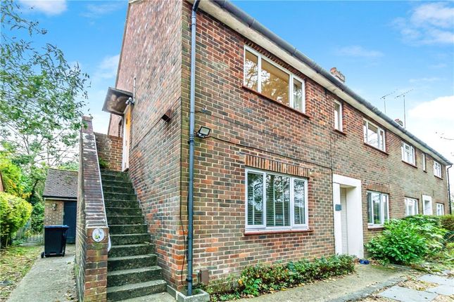 2-bed maisonette on 86, Ninehams Road, Surrey, £290,000