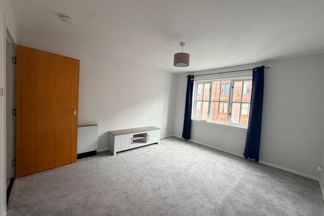 1-bed flat on 2/2 4, Greenlaw Road, Glasgow, £895/mo