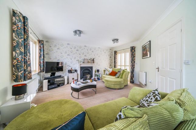 End terrace house for sale in Witney, Oxfordshire