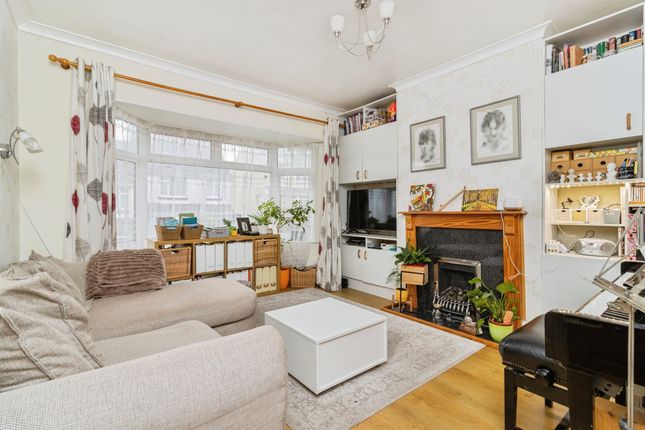 2, Sparksbarn Road, Paignton photo 2
