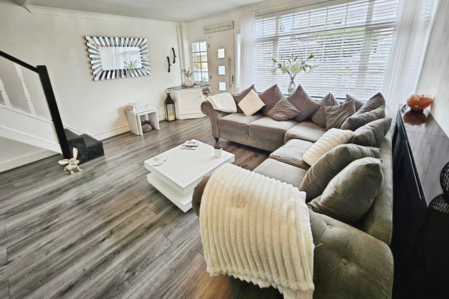 46, Rainbow Drive, Liverpool photo 4