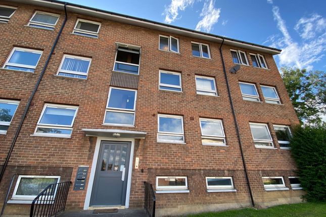 Thumbnail Flat to rent in Bede Crescent, Newton Aycliffe