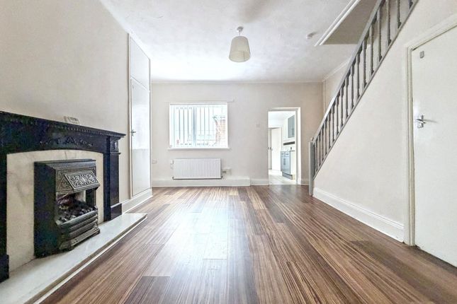 15, Railway Terrace, Houghton Le Spring photo 2