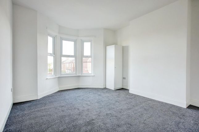 Flat to rent in Sutton Street, Newcastle Upon Tyne