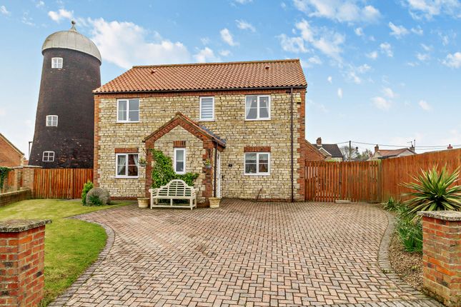 Detached house for sale in Mill Court, Waddingham, Gainsborough, Lincolnshire