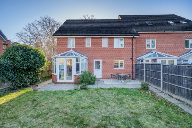 End terrace house for sale in Waterloo Road, Crowthorne, Berkshire