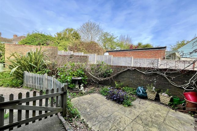 Flat 1, Shepherds Court, Shepherds Way, Fairlight photo 4