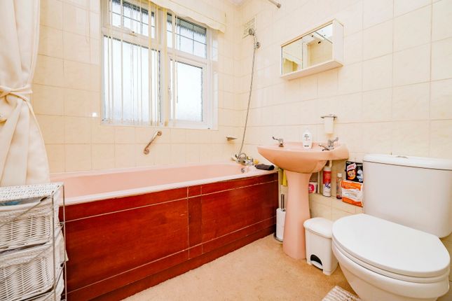 Semi-detached house for sale in Stoneygate Road, Luton