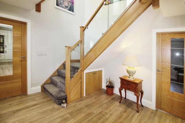 Entrance Hall.Jpg