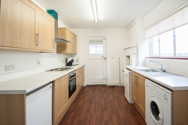 261, Ware Road, Hertford photo 4