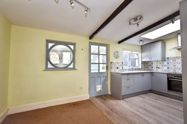 7 South Street, Okehampton photo 3