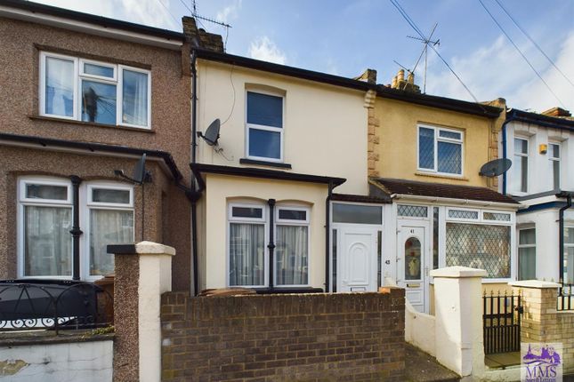 Thumbnail Terraced house for sale in Chaucer Road, Gillingham