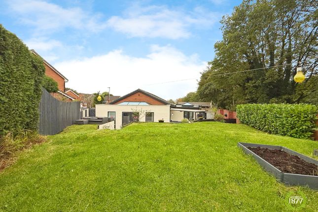 106 Stone Hill Drive, Blackburn photo 2