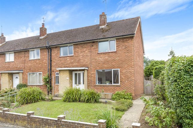 4 Western Crescent, Banbury-1.Jpg
