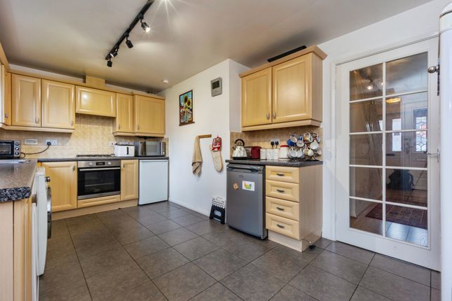 6, Marlecroft Close, Greater Manchester photo 3