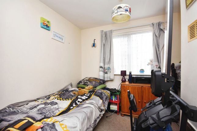 Flat for sale in Goodwin Close, Chelmsford