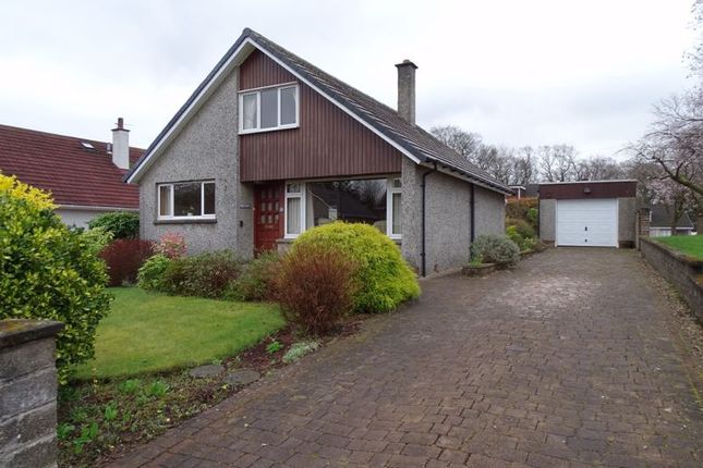Property for sale in Dunmar Crescent, Alloa